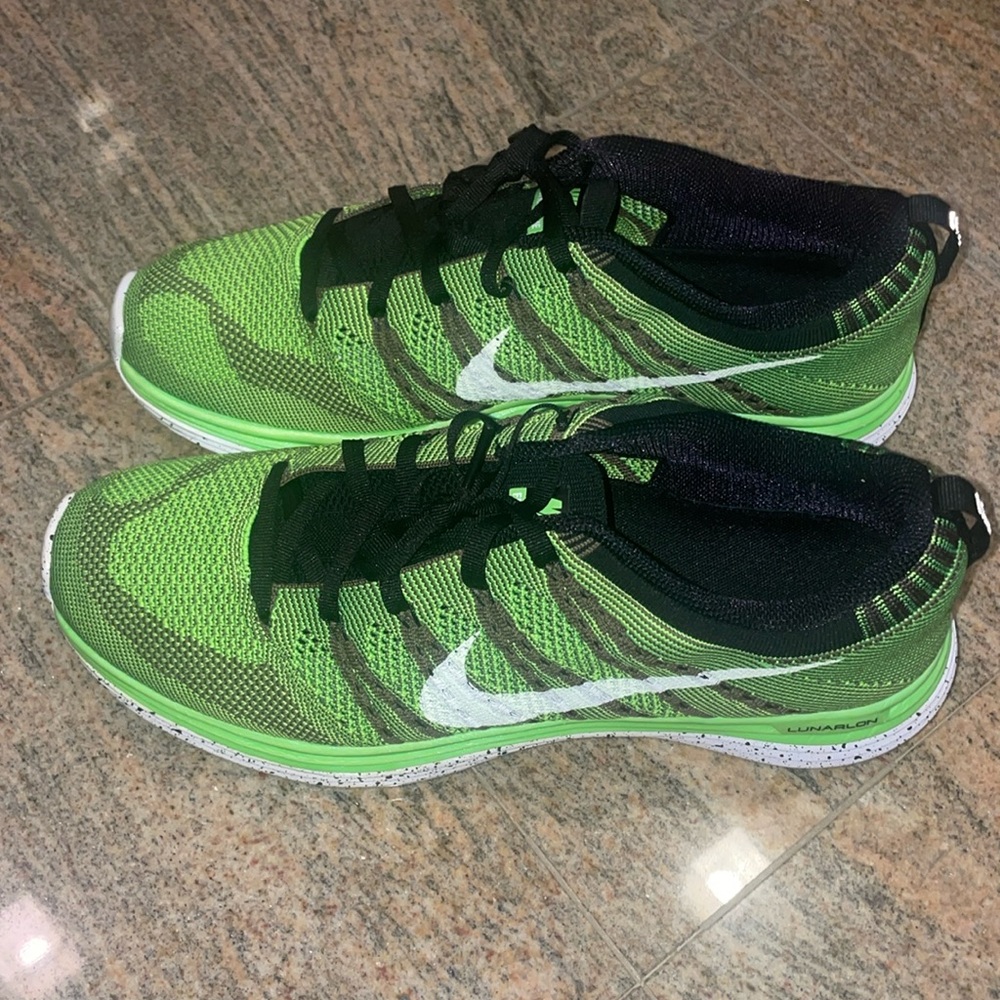 Nike Flyknit 1+ (554887-311)